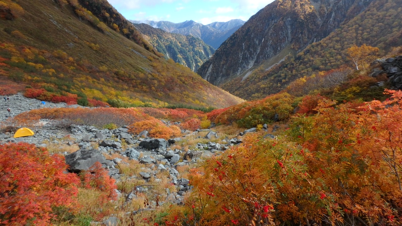 登山用品の専門店 l CHAMONIX・シャモニ登山用品の専門店 l CHAMONIX 